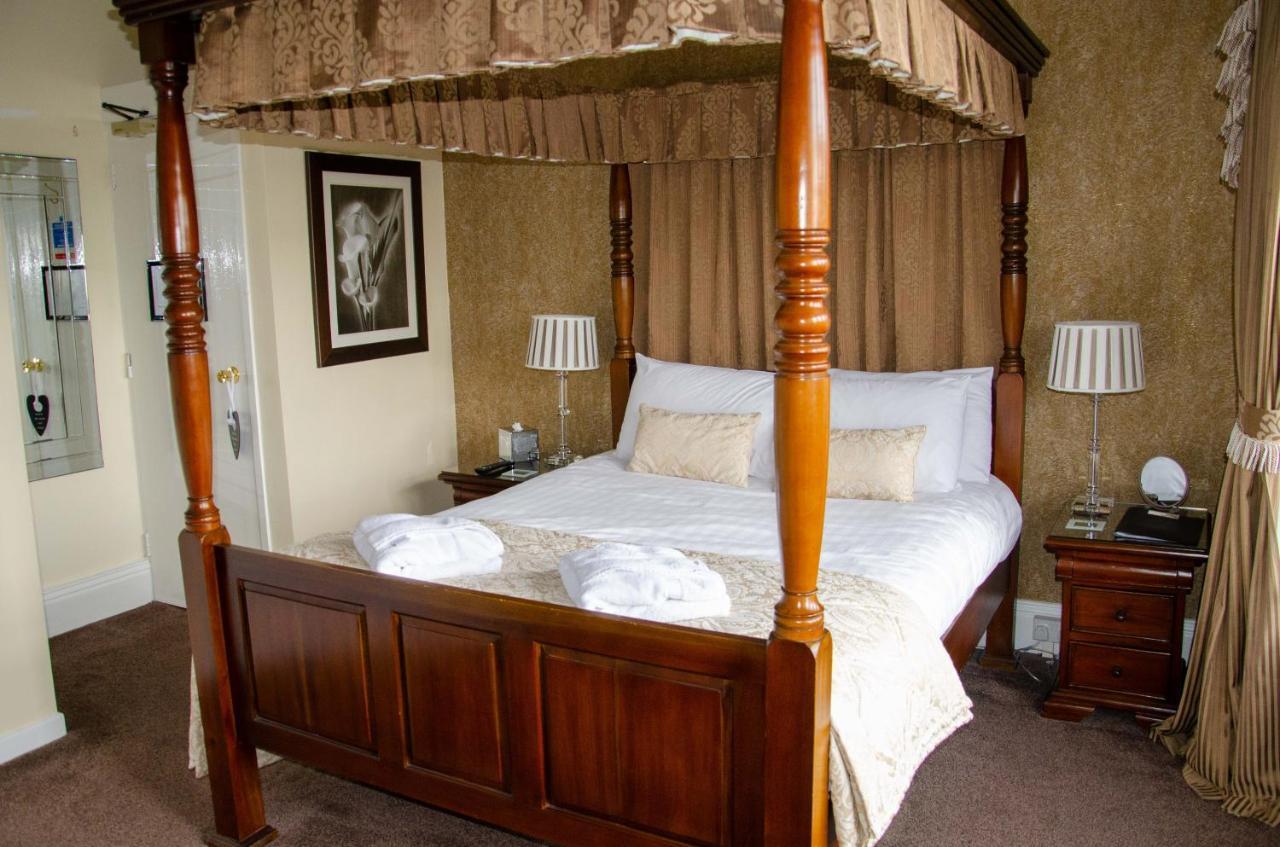 The Lemonfield Hotel 4*