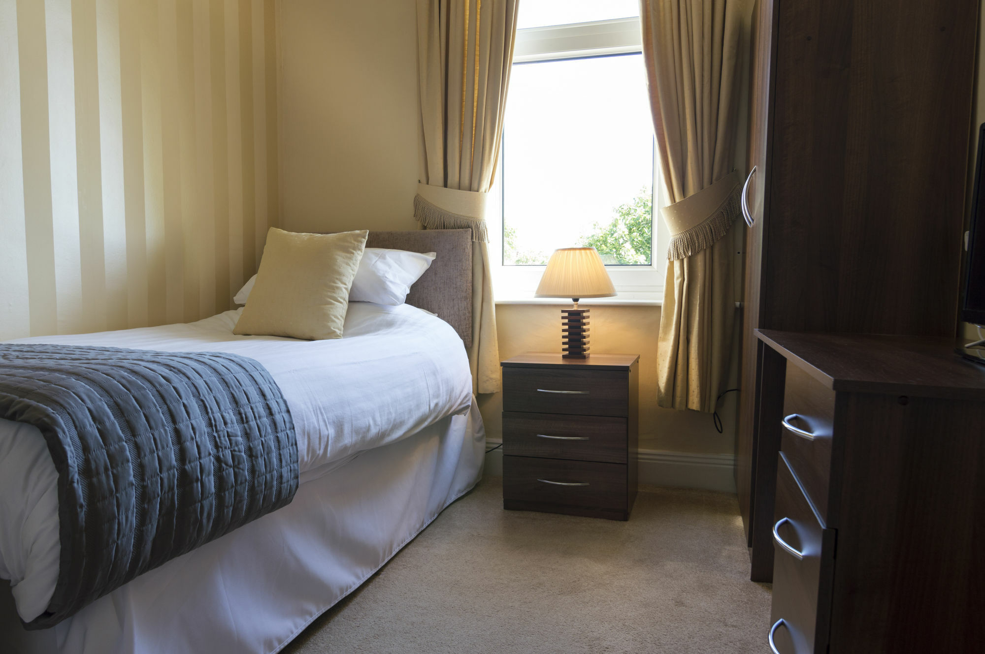 The Lemonfield Hotel 4*